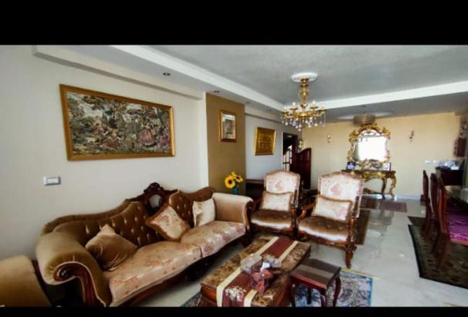 62404382 - Property Main Image