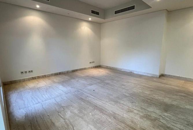 87298055 - Property Main Image