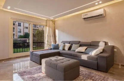 Apartment - 3 Bedrooms - 2 Bathrooms for rent in Stone Residence - 5th Settlement Compounds - The 5th Settlement - New Cairo City - Cairo