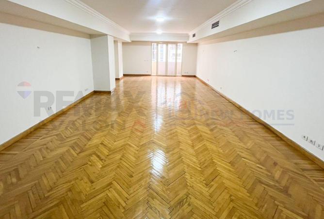 8677544 - Property Image 2