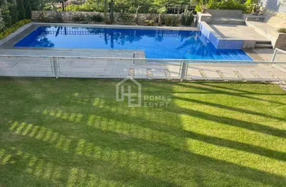 فيلا - 3 غرف نوم - 5 حمامات للايجار في هضبة - طريق الفيوم الصحراوى - مدينة 6 أكتوبر - الجيزة