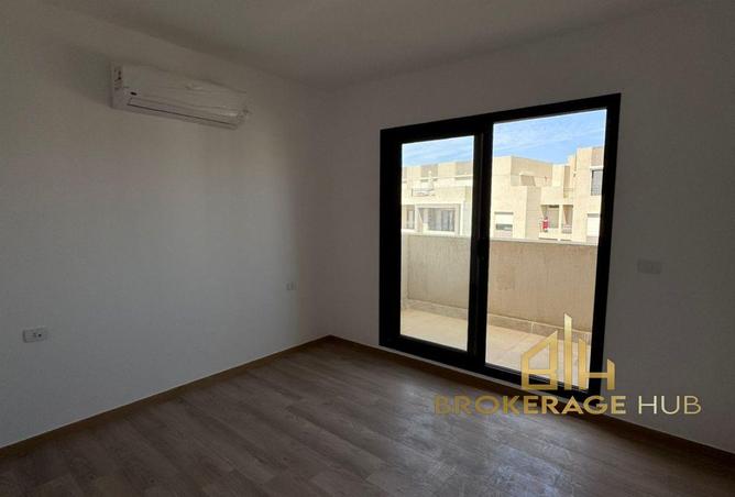 70094223 - صورة العقار 3