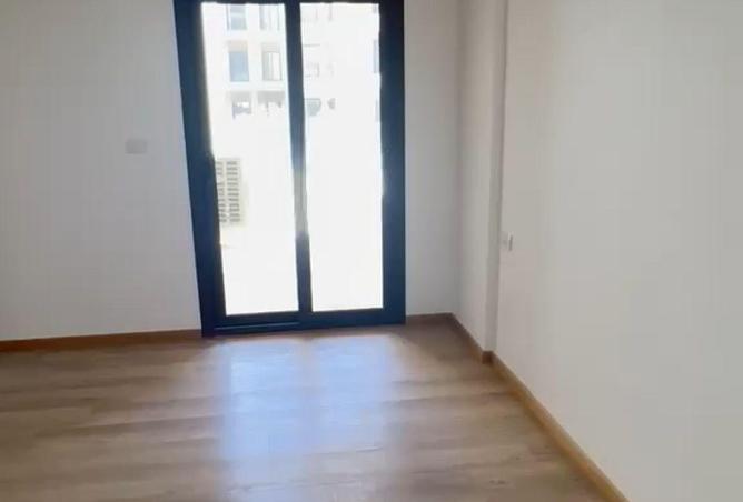 70087741 - صورة العقار 2