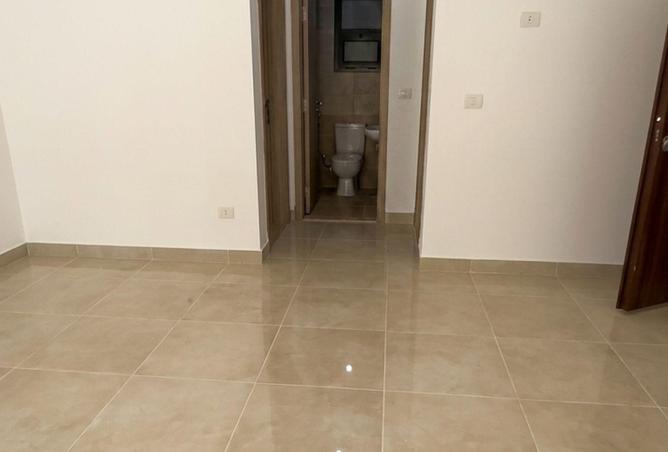 70087741 - صورة العقار 3