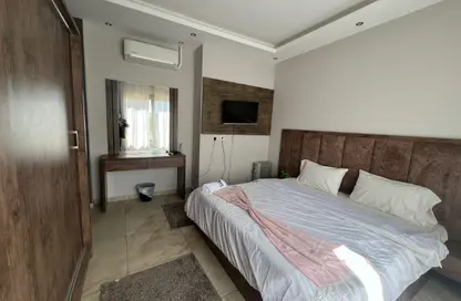 Apartment - 2 Bedrooms - 2 Bathrooms for sale in Village Gardens Katameya - 5th Settlement Compounds - The 5th Settlement - New Cairo City - Cairo