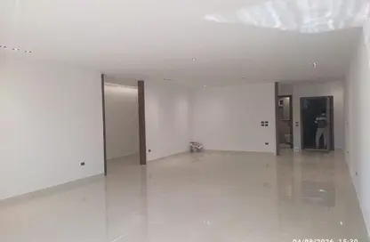 شقة - 4 غرف نوم - 3 حمامات للايجار في اللوتس الجنوبي - حى اللوتس - مدينة القاهرة الجديدة - القاهرة