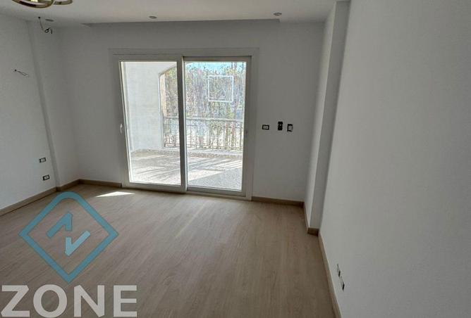 8620585 - Property Image 3