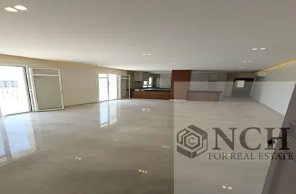 Apartment - 3 Bedrooms - 3 Bathrooms for rent in Garden Residence - Hyde Park - New Cairo City - Cairo