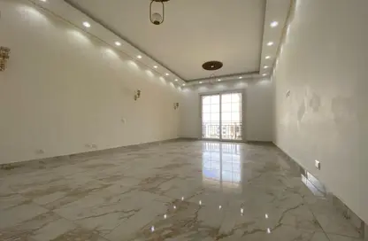 Apartment - 2 Bedrooms - 2 Bathrooms for sale in Regents Park - Al Andalus District - New Cairo City - Cairo
