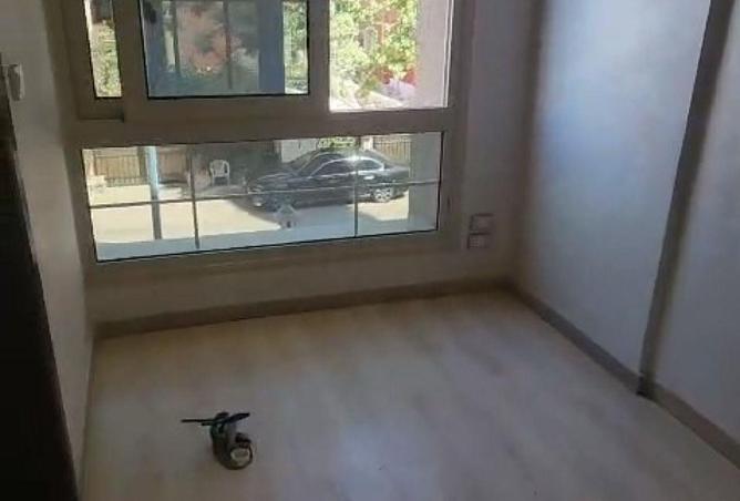 52194346 - Property Main Image