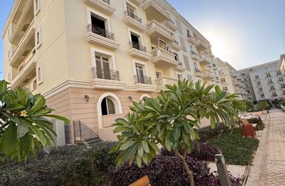 Apartment - 4 Bedrooms - 3 Bathrooms for sale in Hyde Park - New Cairo City - Cairo