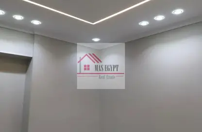 مساحات مكتبية - 3 غرف نوم - 2 حمامات للايجار في شارع محي الدين أبو العز - المهندسين - الجيزة
