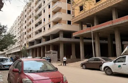 شقة - 3 غرف نوم - 2 حمامات للبيع في شارع عزالدين عمر - الطالبية - الهرم - حي الهرم - الجيزة