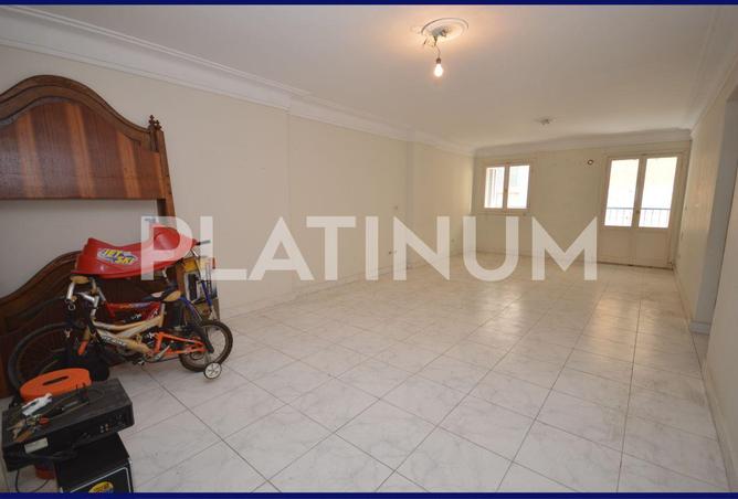 8638136 - صورة العقار 2