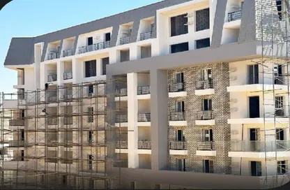 Apartment - 3 Bedrooms - 3 Bathrooms for sale in The Loft - New Capital Compounds - New Capital City - Cairo