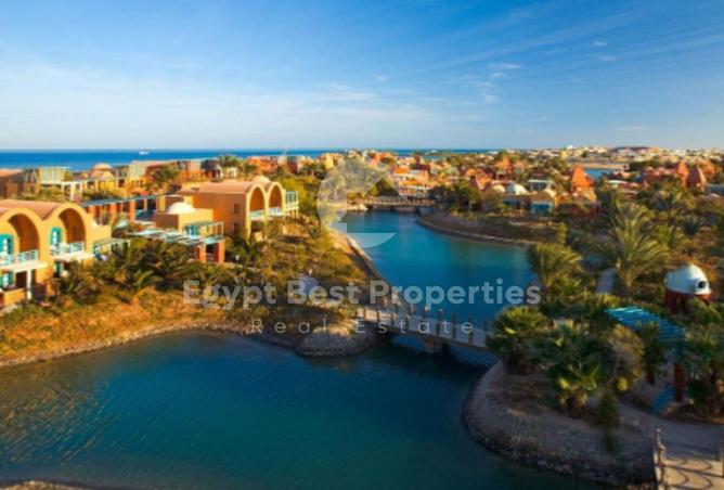 8601825 - Property Image 2