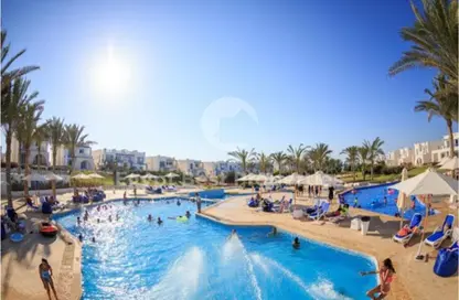 شاليه - 2 غرف نوم - 2 حمامات للبيع في ازها الساحل الشمالي - راس الحكمة - الساحل الشمالي