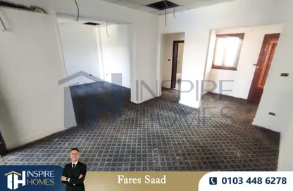 Office Space - 3 Bedrooms - 1 Bathroom for rent in Azarita - Hay Wasat - Alexandria