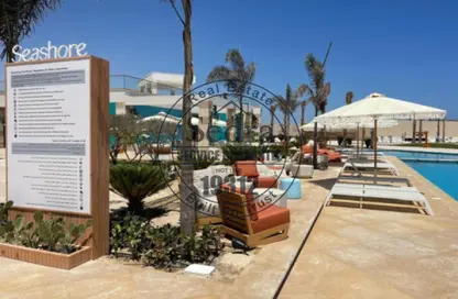 Chalet - 3 Bedrooms - 2 Bathrooms for sale in Seashore - Ras Al Hekma - North Coast