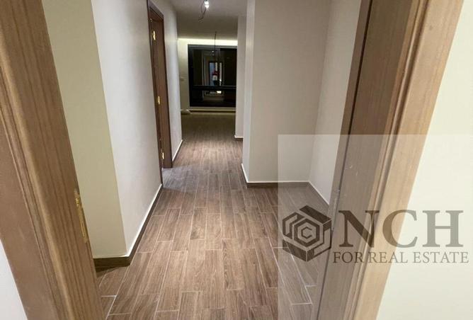 67740926 - صورة العقار 3