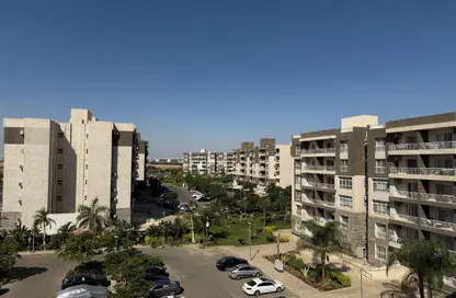 شقة - 3 غرف نوم - 2 حمامات للبيع في B12 - مدينتي - القاهرة