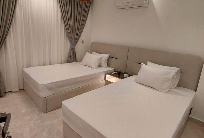 100369532 - Property Image 3