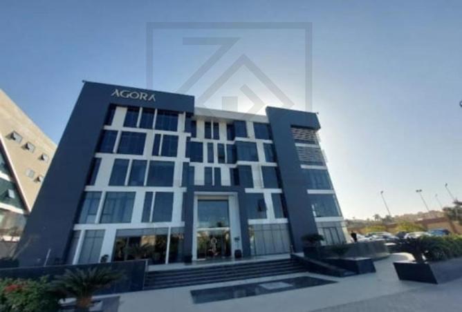 8526909 - Property Image 2