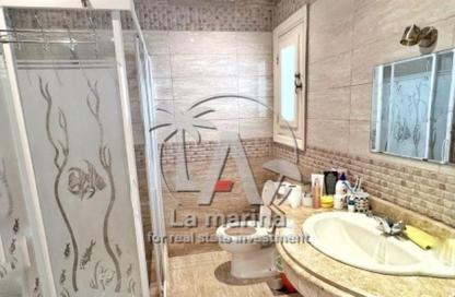 منزل مزدوج - 4 غرف نوم - 3 حمامات للبيع في مارينا 6 - مارينا - العلمين - الساحل الشمالي