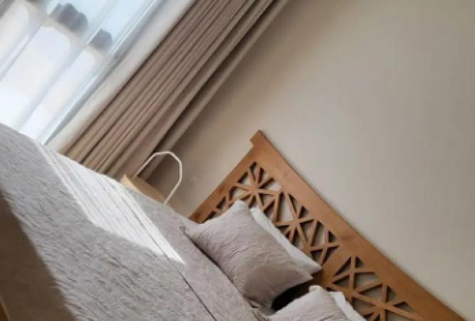 102070984 - Property Image 3