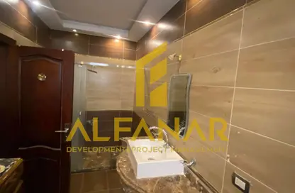 شقة - 3 غرف نوم - 1 حمام للايجار في عمارات البنفسج - البنفسج - مدينة القاهرة الجديدة - القاهرة