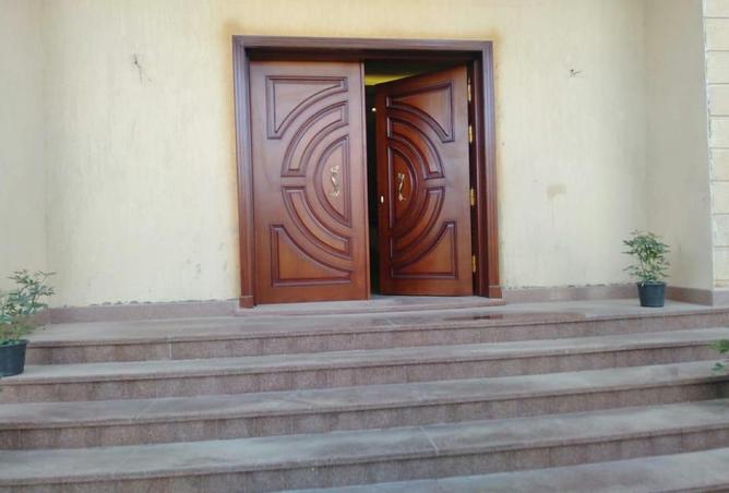 8618312 - Property Image 2