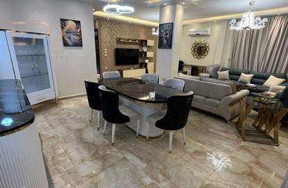 Apartment - 3 Bedrooms - 2 Bathrooms for sale in Beverly Hills Road - 17th District - Sheikh Zayed City - Giza