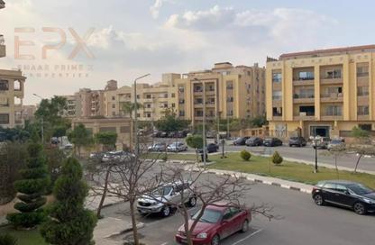 Apartment - 3 Bedrooms - 2 Bathrooms for sale in Beverly Hills Road - 17th District - Sheikh Zayed City - Giza