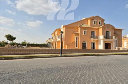 Townhouse - 4 Bedrooms - 5 Bathrooms for sale in Layan Residence - 5th Settlement Compounds - The 5th Settlement - New Cairo City - Cairo