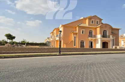 Townhouse - 4 Bedrooms - 5 Bathrooms for sale in Layan Residence - 5th Settlement Compounds - The 5th Settlement - New Cairo City - Cairo