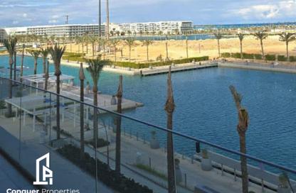 شاليه - 5 غرف نوم - 4 حمامات للبيع في مراسي - سيدي عبد الرحمن - الساحل الشمالي