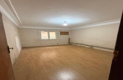 Apartment - 4 Bedrooms - 2 Bathrooms for sale in Al Merghany St. - Ard El Golf - Heliopolis - Masr El Gedida - Cairo