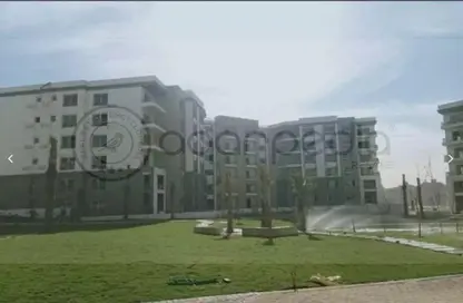 Apartment - 2 Bedrooms - 2 Bathrooms for sale in Garden Residence - Hyde Park - New Cairo City - Cairo