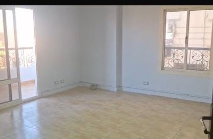 Apartment - 3 Bedrooms - 3 Bathrooms for sale in Ismail Al Kabbany St. - 1st Zone - Nasr City - Cairo