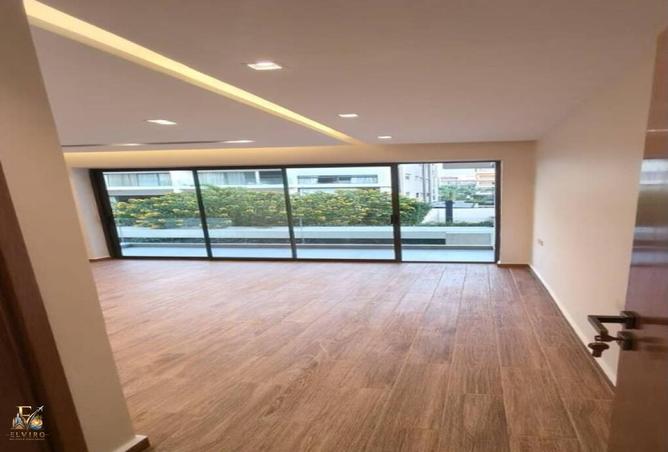 98004119 - Property Image 2