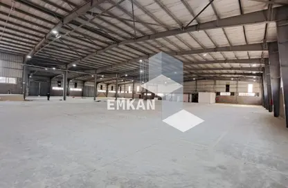 مصنع - استوديو - 8 حمامات للايجار في طريق المنطقة الصناعية - السنترال - المنطقة الصناعية - مدينة 6 أكتوبر - الجيزة