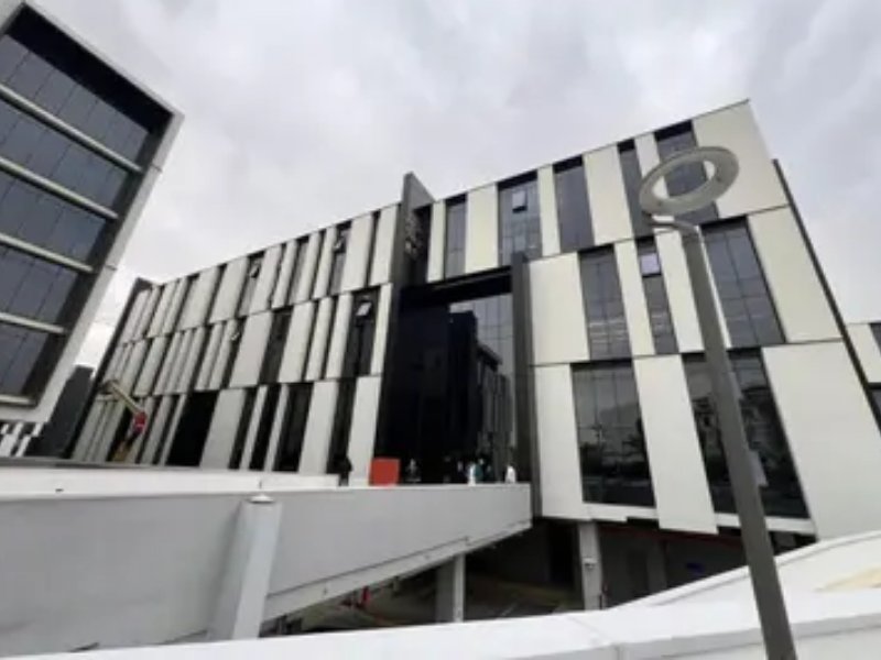 Office 50m | Hyde Park | Installments thumbnail
