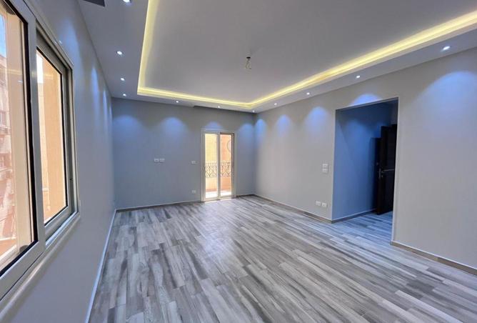 8709972 - Property Image 3