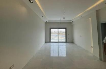 Apartment - 3 Bedrooms - 3 Bathrooms for sale in Galleria Moon Valley - South Investors Area - New Cairo City - Cairo