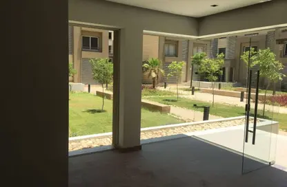 Apartment - 3 Bedrooms - 3 Bathrooms for rent in Palm Hills Village Avenue - North Investors Area - New Cairo City - Cairo