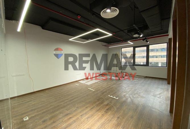 71904582 - Property Main Image