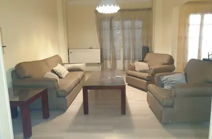 Apartment - 2 Bedrooms - 2 Bathrooms for rent in Omarat El Yamani St. - Zamalek - Cairo