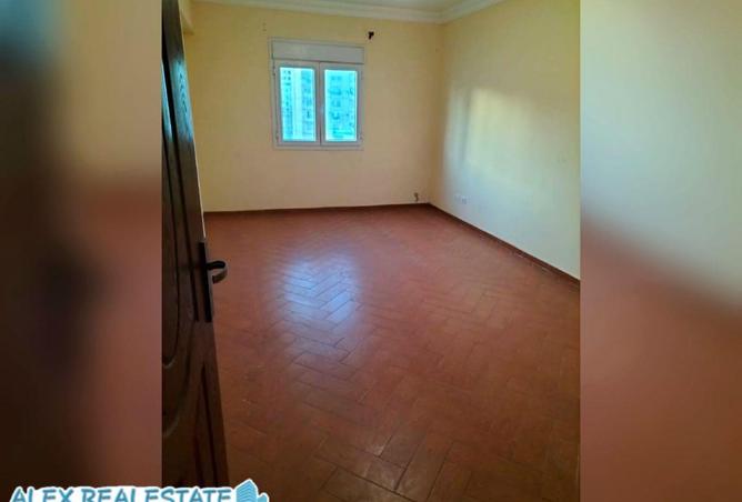 64634769 - Property Image 3