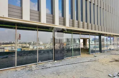 Retail - Studio - 2 Bathrooms for sale in One Ninety - South Teseen St. - The 5th Settlement - New Cairo City - Cairo