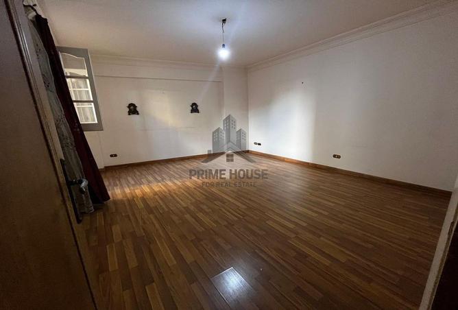 8567405 - Property Image 3